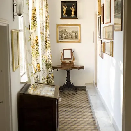 Olimpo Bed & Breakfast 3*